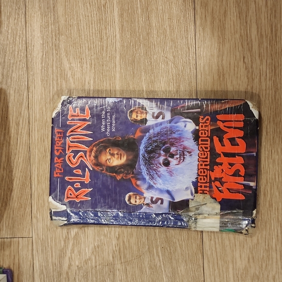 Harry Potter books - Picture 5 of 5